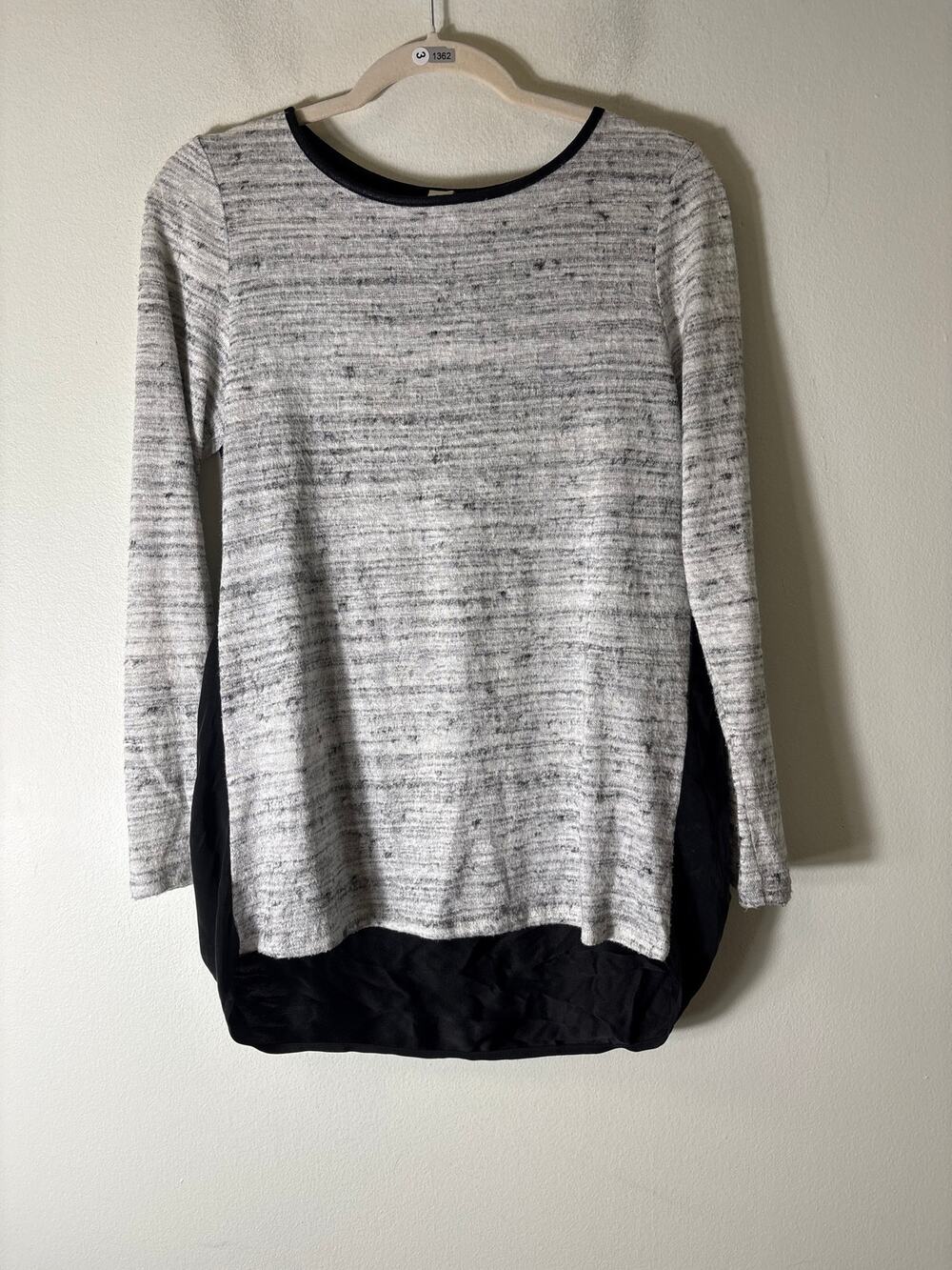 Amadi Gray Mixed Media Long Sleeve Crew NEck Shirt Sz S
